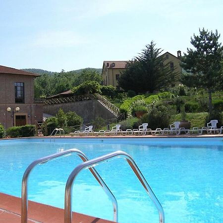 Hotel Residence Sant'Uberto Roccastrada Exterior foto