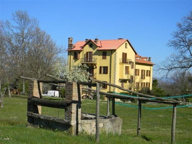 Hotel Residence Sant'Uberto Roccastrada Exterior foto