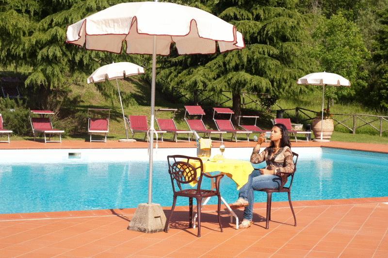 Hotel Residence Sant'Uberto Roccastrada Exterior foto