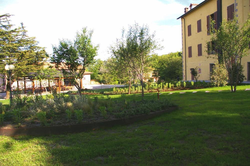 Hotel Residence Sant'Uberto Roccastrada Exterior foto